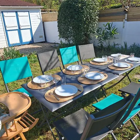 Maison Familiale A Gilles Croix - Animaux Admis - Fr-1-426-603
