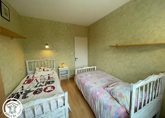 Hébergement de vacances Maison Familiale A Gilles Croix - Animaux Admis - Fr-1-426-603 *